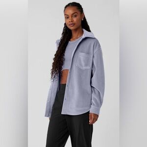 NEW Alo Yoga Ribbed Velour Mountain Side Shacket in Fog Blue Gray | size L